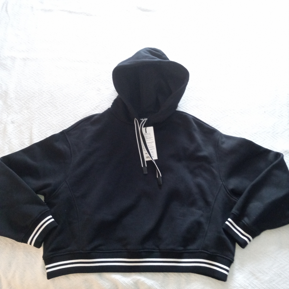 NWT Sz.L Womens Pajar Cropped Hoodie